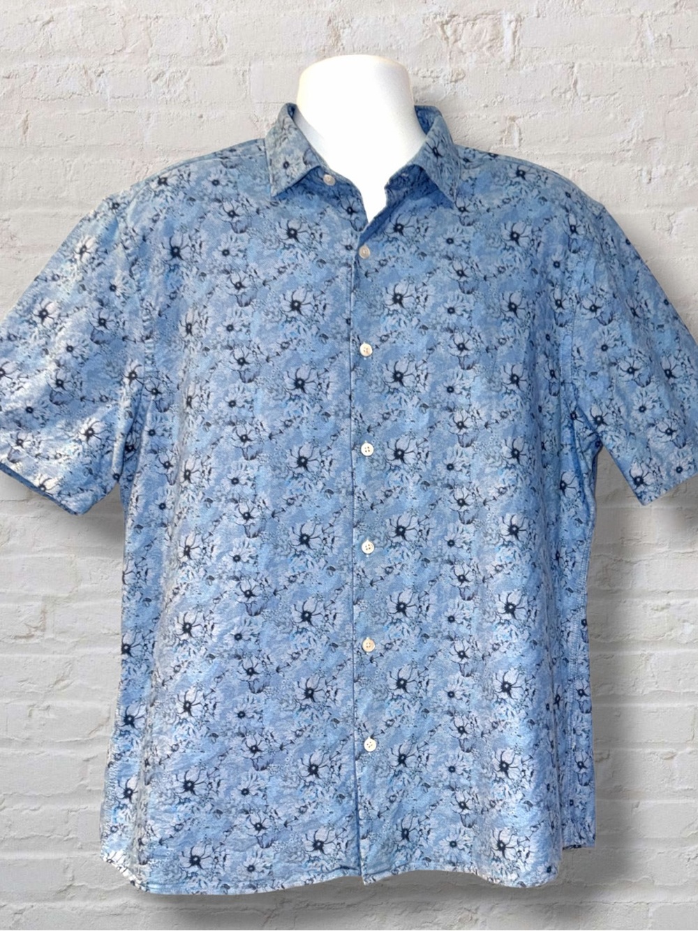 Robert Barakett Gomell Men’s SS Woven Shirt XL Blue Floral Print Like New
